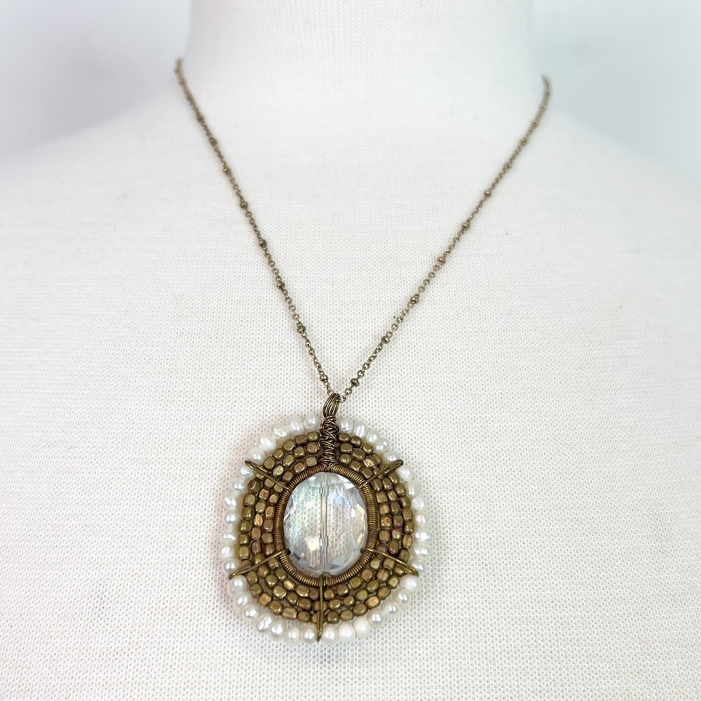 BOUTIQUE GOLD PEARL RHINESTONE BEADED MEDALLION NECKLACE